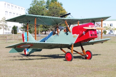 F-JSBS (5) Royal Aircraft Factory SE-5 Replica