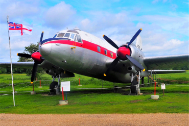 VX580 (432) 1950 Vickers 659 Valetta C2