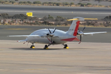 9H-SKI (1040) 2000 Piaggio P-180 Avanti