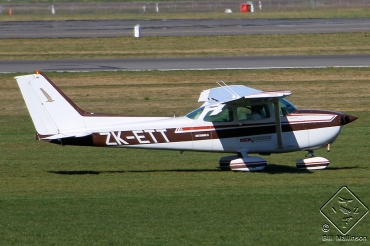 ZK-ETT, (cn 17274937), Cessna 172P Skyhawk II