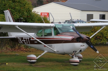 ZK-ETT, (cn 17274937), Cessna 172P Skyhawk II