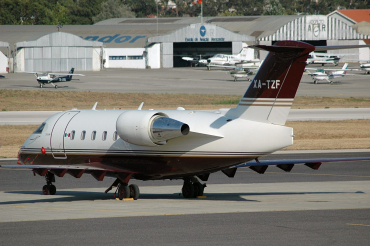 XA-TZF (5527) 2002 Bombardier CL-600-2B16 Challenger 604