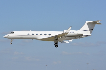 VH-CRQ (603) 2000 Gulfstream Aerospace G-V
