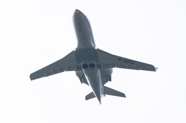 M-ABGG (5450) 2000 Bombardier Challenger 604