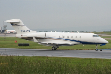 N424TM (20051) 2005 Bombardier Challenger 300