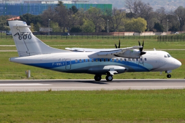 F-WWLY (811) 2010 ATR-42-600
