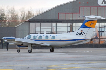 D-IOSA (42-5501041) 1987 Piper PA-42-720 Cheyenne IIIA