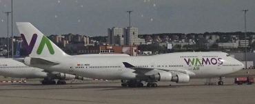 EC-MRM (cn 28435) Boeing 747-4H6