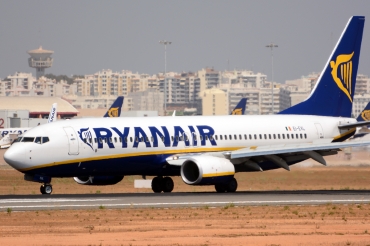 EI-EVL (40299) 2012 Boeing 737-8AS WL