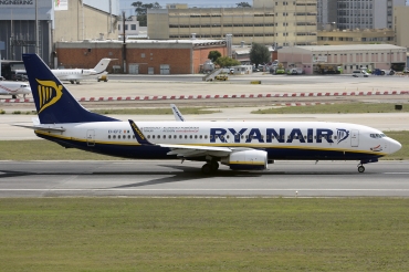 EI-EFZ (38489) 2009 Boeing 737-8AS(WL)