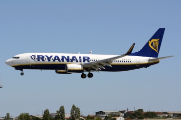 EI-FIF (44696) 2015 Boeing 737-8AS(WL)