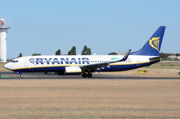 EI-EMO (40283) 2010 Boeing 737-8AS(WL)
