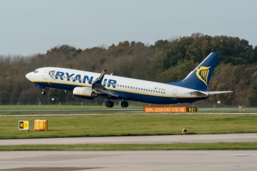 EI-DCJ (33564) 2004 Boeing 737-8AS(WL)