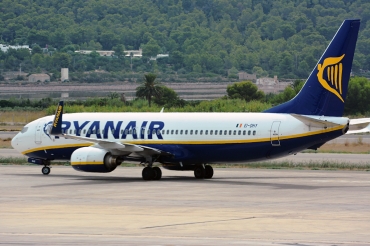 EI-DHY (33824) 2005 Boeing 737-8AS(WL)