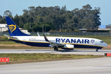 EI-FTS (44768) 2017 Boeing 737-8AS(WL)