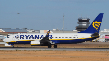 EI-DWL (33618) 2007 Boeing 737-8AS(WL)