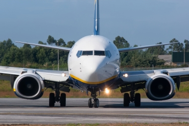 EI-DWL (33618) 2007 Boeing 737-8AS(WL)