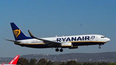 EI-DWT (33626) 2008 Boeing 737-8AS WL