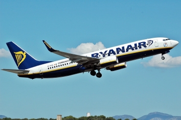 EI-DYR (37513) 2008 Boeing 737-8AS(WL)