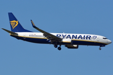 EI-EBG (37525) 2009 Boeing 737-8AS WL