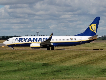 EI-EBG (37525) 2009 Boeing 737-8AS WL