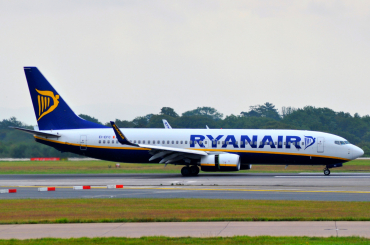 EI-EFC (35015) 2009 Boeing 737-8AS(WL)