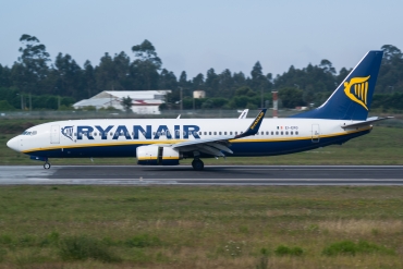 EI-EKG (35021) 2010 Boeing 737-8AS(WL)