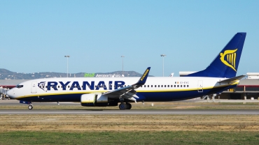 EI-EVC · Boeing 737-8AS(WL) · (FAO / LPFR)