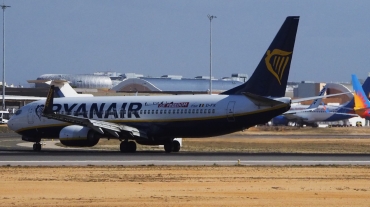 EI-FIK (44700) 2015 Boeing 737-8AS(WL)
