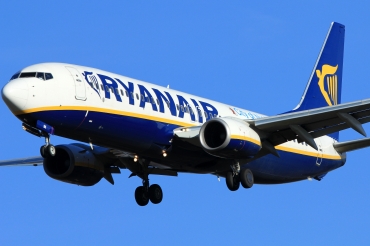 EI-EBK (37528) 2009 Boeing 737-8AS WL