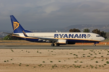EI-EFM (37535) 2009 Boeing 737-8AS(WL)