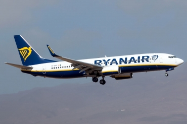 EI-EKS (38504) 2010 Boeing 737-8AS WL