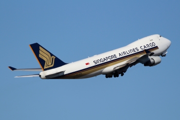 9V-SFN (32899) 2004 Boeing 747-412F