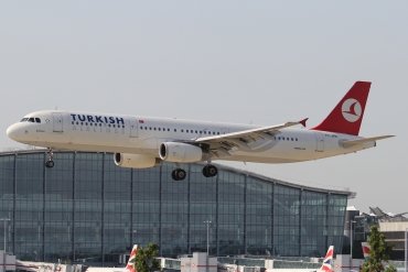 TC-JRK (3525) 2008 Airbus A321-231