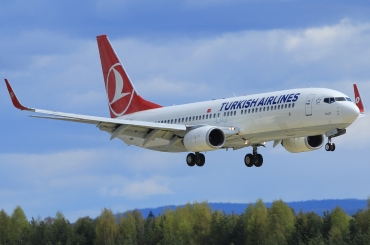 TC-JFU (29781) 1999 Boeing 737-8F2(WL)