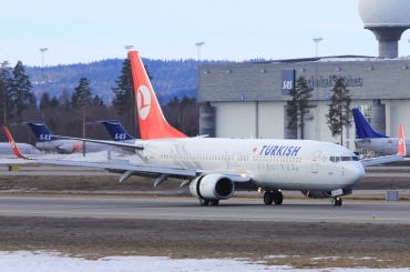 TC-JFJ (29772) 1999 Boeing 737-8F2(WL)