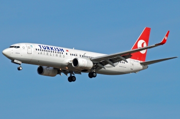 TC-JFR (29779) 1999 Boeing 737-8F2(WL)