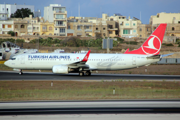 TC-JHY (42003) 2014 Boeing 737-8F2(WL)