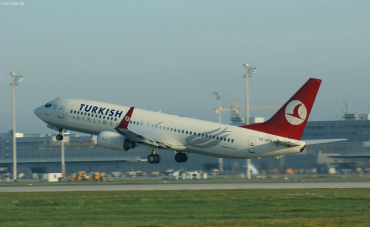 TC-JFN (29776) 1999 Boeing 737-8F2(WL)