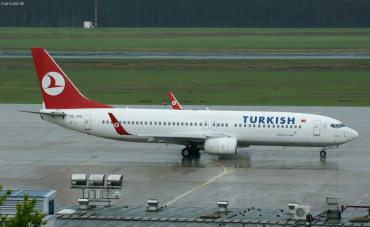 TC-JFU (29781) 1999 Boeing 737-8F2(WL)