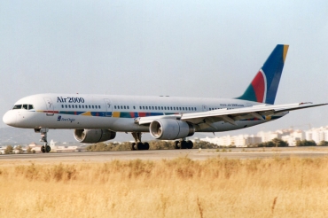G-OOOY (cn 28203) Boeing 757-28A