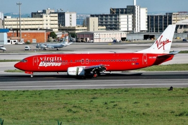 OO-VEK (24270) 1989 Boeing 737-405