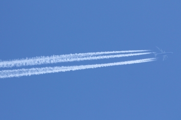 VP-BKL (28468) 1998 Boeing 747-444