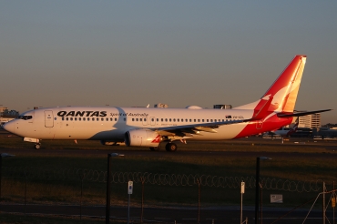 VH-XZL (44573) 2014 Boeing 737-838(WL)