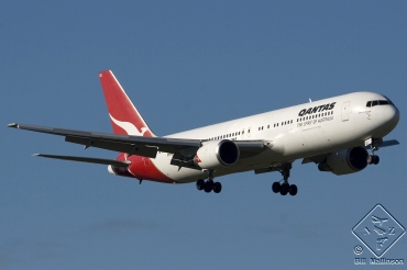 VH-OGE (24531) 1989 Boeing 767-338(ER)