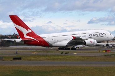VH-OQJ (062) 2010 Airbus A380-842