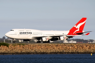 VH-OEE (32909) 2002 Boeing 747-438(ER)
