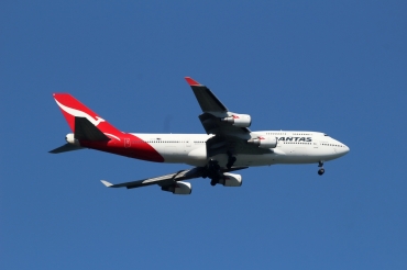 VH-OEI (32913) 2003 Boeing 747-438(ER)