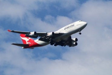 VH-OEI (32913) 2003 Boeing 747-438(ER)