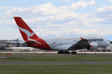 VH-OQJ (062) 2010 Airbus A380-842